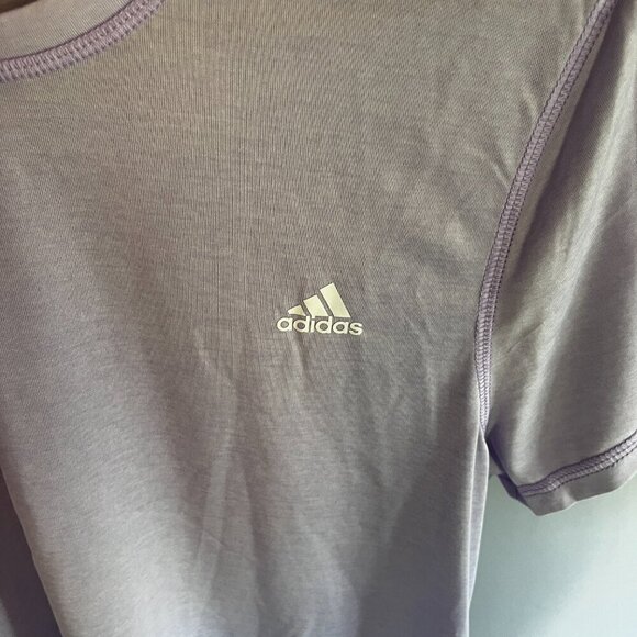 Adidas Women’s Light Purple Adidas Golf T-Shirt Workout Light weight Size XL - Picture 3 of 7